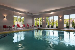 Holiday Inn Express And Suites Dalton - Walnut Ave by IHG