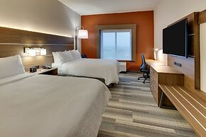 Holiday Inn Express & Suites Nashville Metrocenter Downtown by IHG