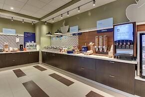 Holiday Inn Express & Suites Nashville Metrocenter Downtown by IHG