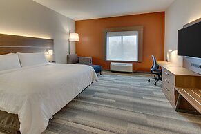 Holiday Inn Express & Suites Nashville Metrocenter Downtown by IHG