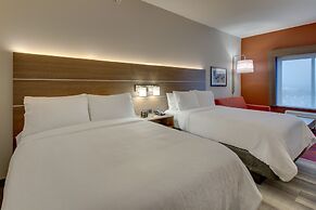 Holiday Inn Express & Suites Nashville Metrocenter Downtown by IHG