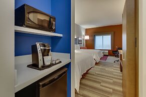 Holiday Inn Express & Suites Nashville Metrocenter Downtown by IHG