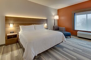 Holiday Inn Express & Suites Nashville Metrocenter Downtown by IHG