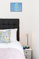 Sherlock Modern Home by Svelte Living