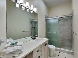 9464flam244fmwh - 244 Flamingo