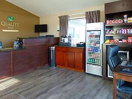 Rodeway Inn & Suites Ontario