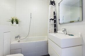 P&O Apartments Kolejowa 3