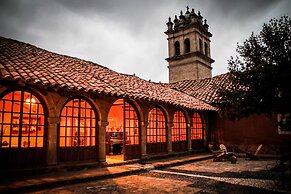 La Casona Lampa