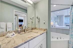 Lovers Key Resort 802