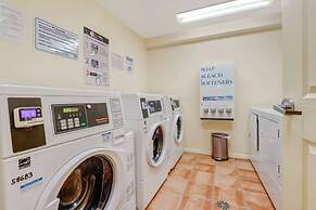 Lovers Key Resort 802