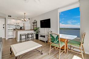 Lovers Key Resort 1003