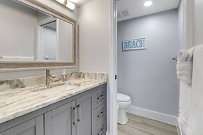 Lovers Key Resort 1003