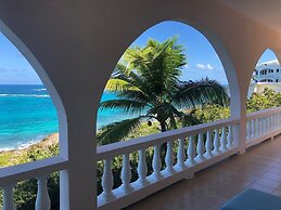 Patricks Bay Villa