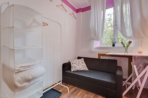 RedHouse Studio Apartment