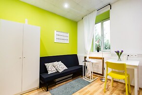 RedHouse Studio Apartment