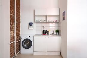 RedHouse Studio Apartment