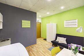 RedHouse Studio Apartment