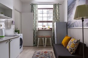 RedHouse Studio Apartment