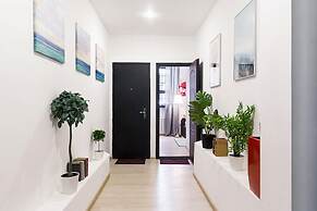 RedHouse Studio Apartment