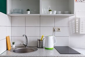 RedHouse Studio Apartment