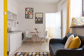 RedHouse Studio Apartment
