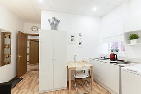 RedHouse Studio Apartment