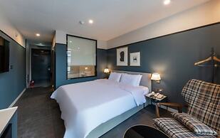 Brown Dot Hotel Deokcheon