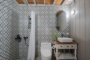 Blu Monkey Boutique Phuket Town