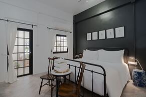 Blu Monkey Boutique Phuket Town