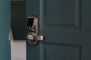 Blu Monkey Boutique Phuket Town