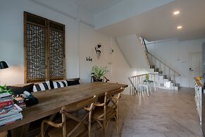 Blu Monkey Boutique Phuket Town