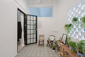 Blu Monkey Boutique Phuket Town