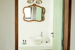 Estancia Anastasio by Folk