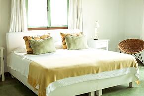 Estancia Anastasio by Folk