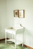 Estancia Anastasio by Folk