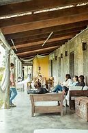 Estancia Anastasio by Folk