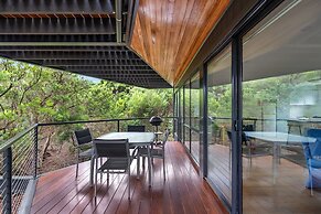 Sandy Point Beach Escape