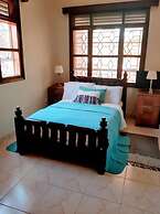 Le Roc Royale - Muyenga Kampala