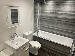 Beach House Courtyard 1 bed