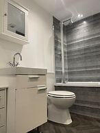 Beach House Courtyard 1 bed