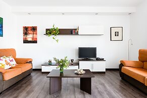 Ca Sa Padrina by LOCALITE