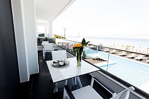 Crystal villas & suites