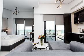 Crystal villas & suites