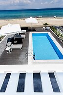 Crystal villas & suites