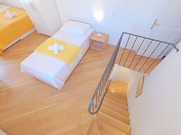 Historic Piazza House & Romantic Garden