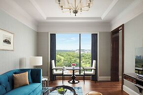 The Ritz-Carlton, Pune