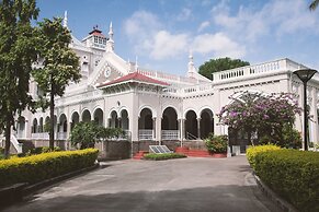 The Ritz-Carlton, Pune