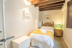 tuGuest Alhambra Apartments II