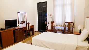 7s Hotel An Phú Central