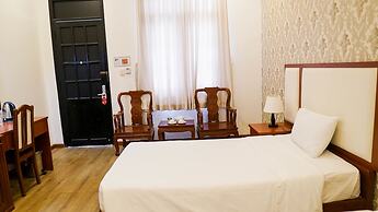 7s Hotel An Phú Central